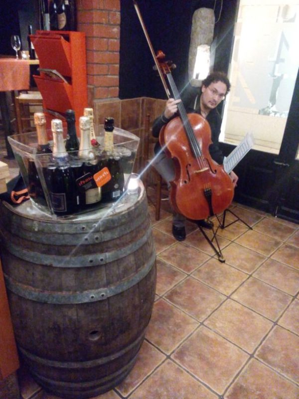 Tast de Caves i Champangnes maridat amb Violoncel – Restaurant Vinnari (Igualada)